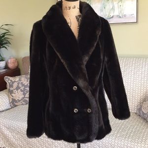 Vintage Faux Fur Created by Tissavel Of France❤️